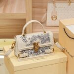 Single Shoulder Crossbody Embroidered Square Bag - Image 2