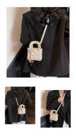 Luxury Designer Scarves PU Leather Plaid Quilted Women's Handbag Elegant Crossbody - Image 5